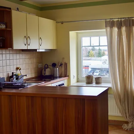 1 Beim Restaurant Rhodos *