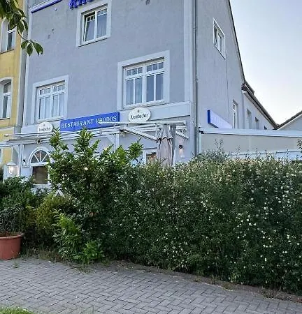 Beim Restaurant Rhodos 하이데